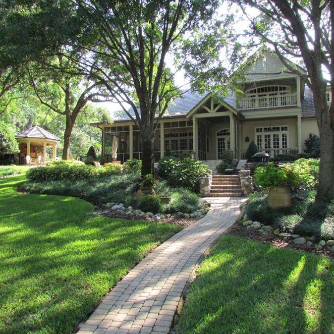 Landscaping work by Highland Grove in Clermont, FL